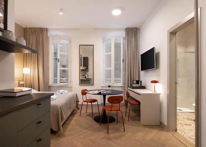 Piac Luxury Suites