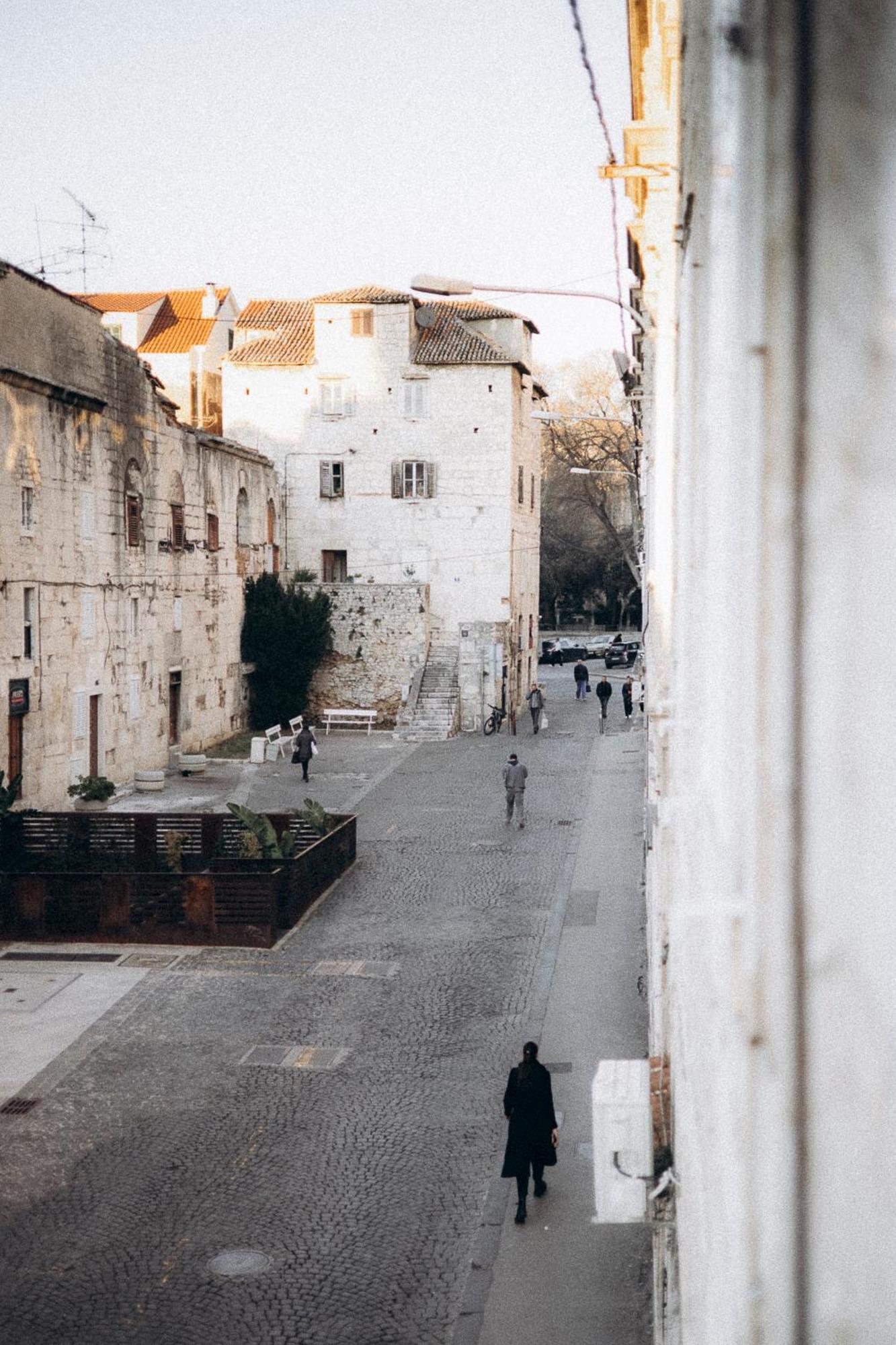 Piac Luxury Split