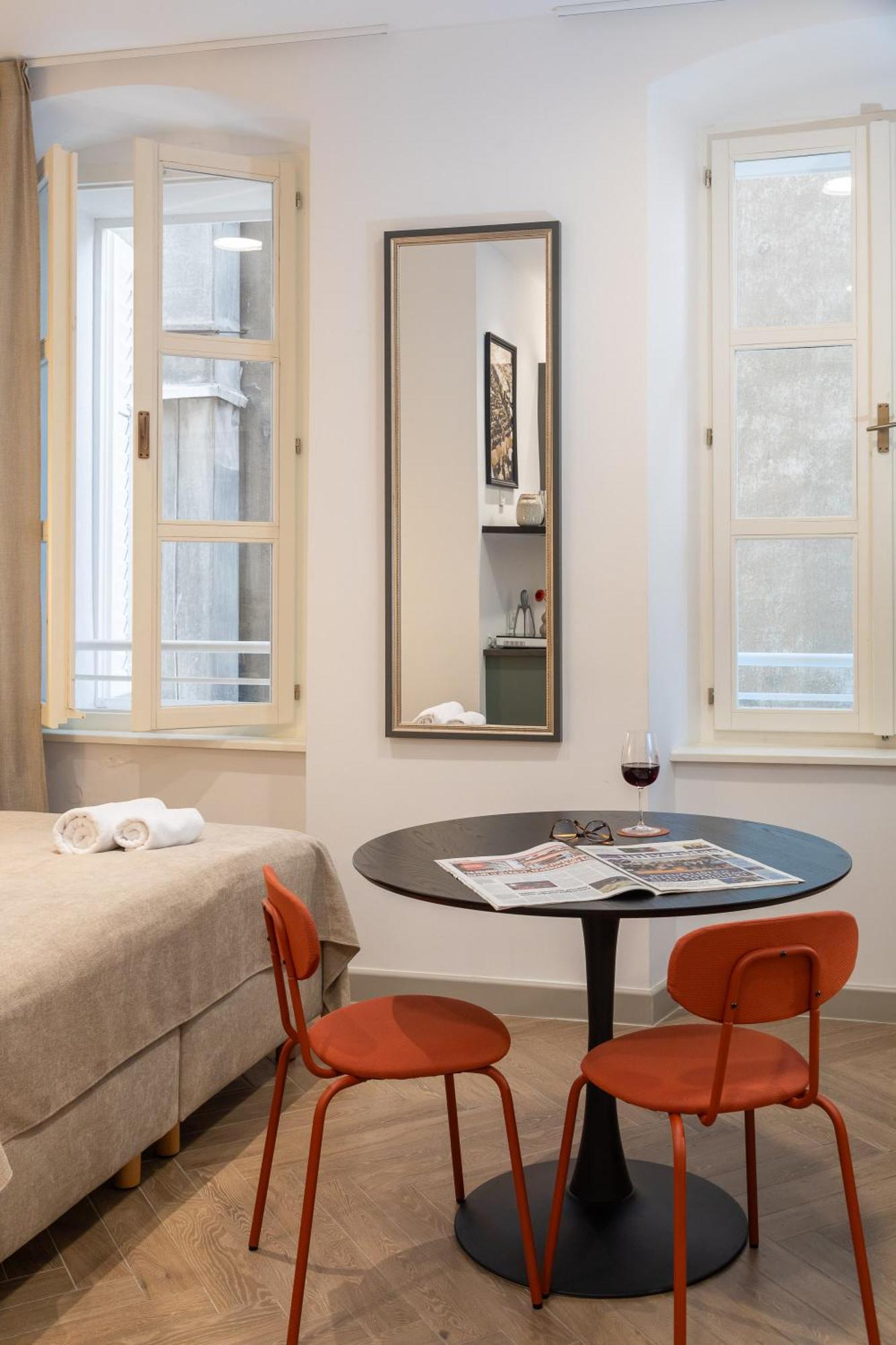 Piac Luxury Apartament *